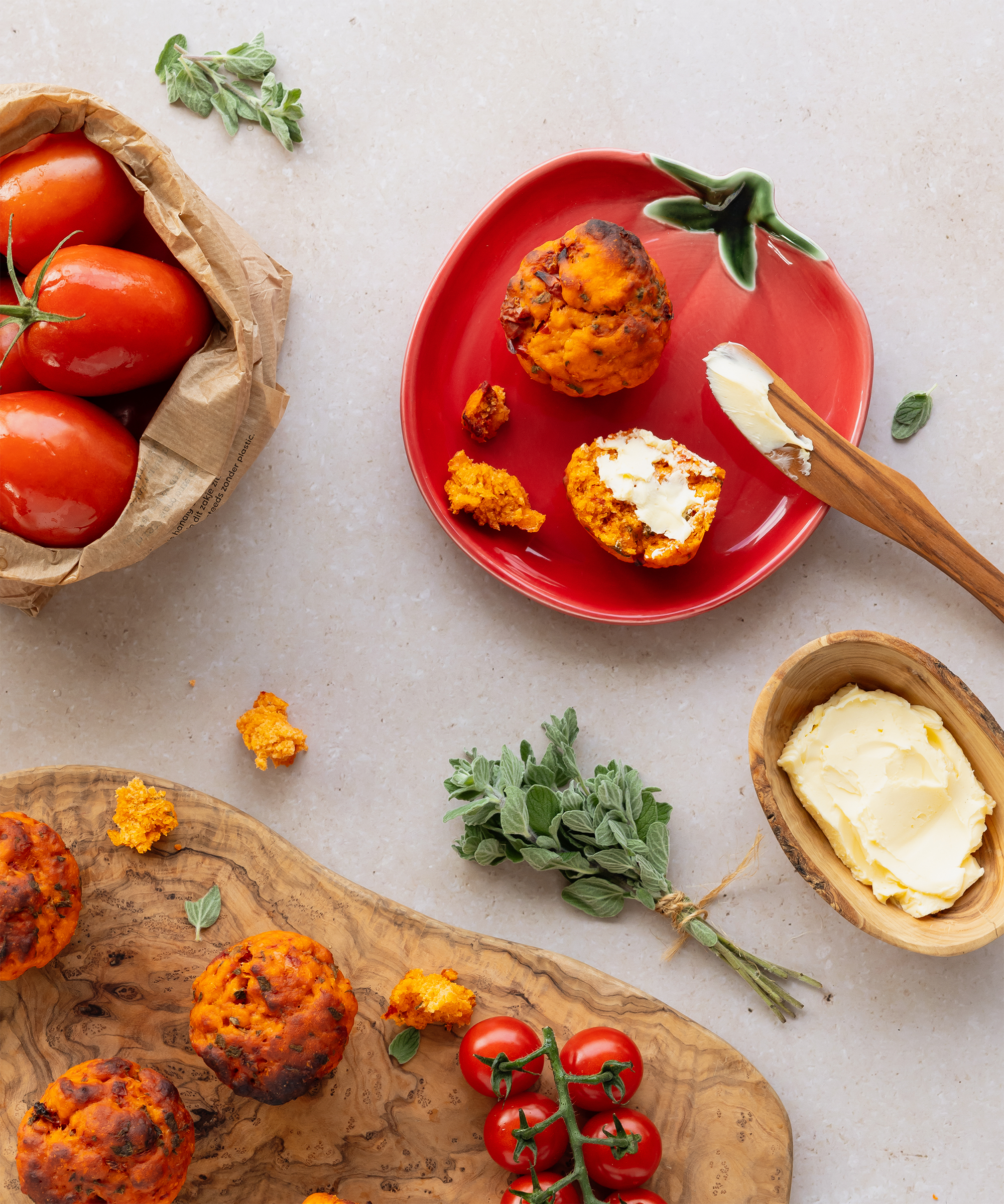Tomato plate - 15.5x15x4cm
