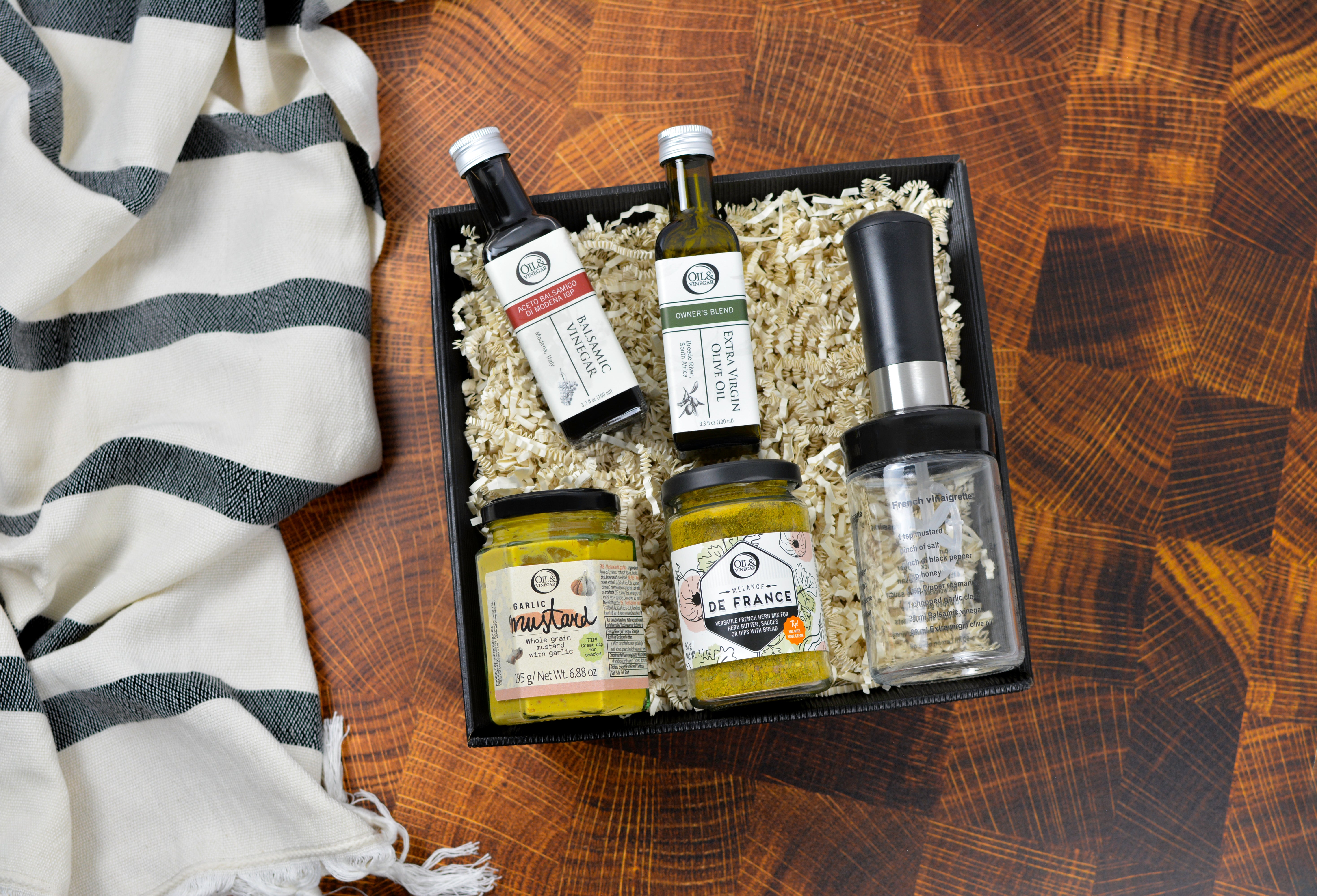 Dressing Kit: French